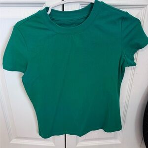 Amazon Women's Teal Short Sleeve Tee